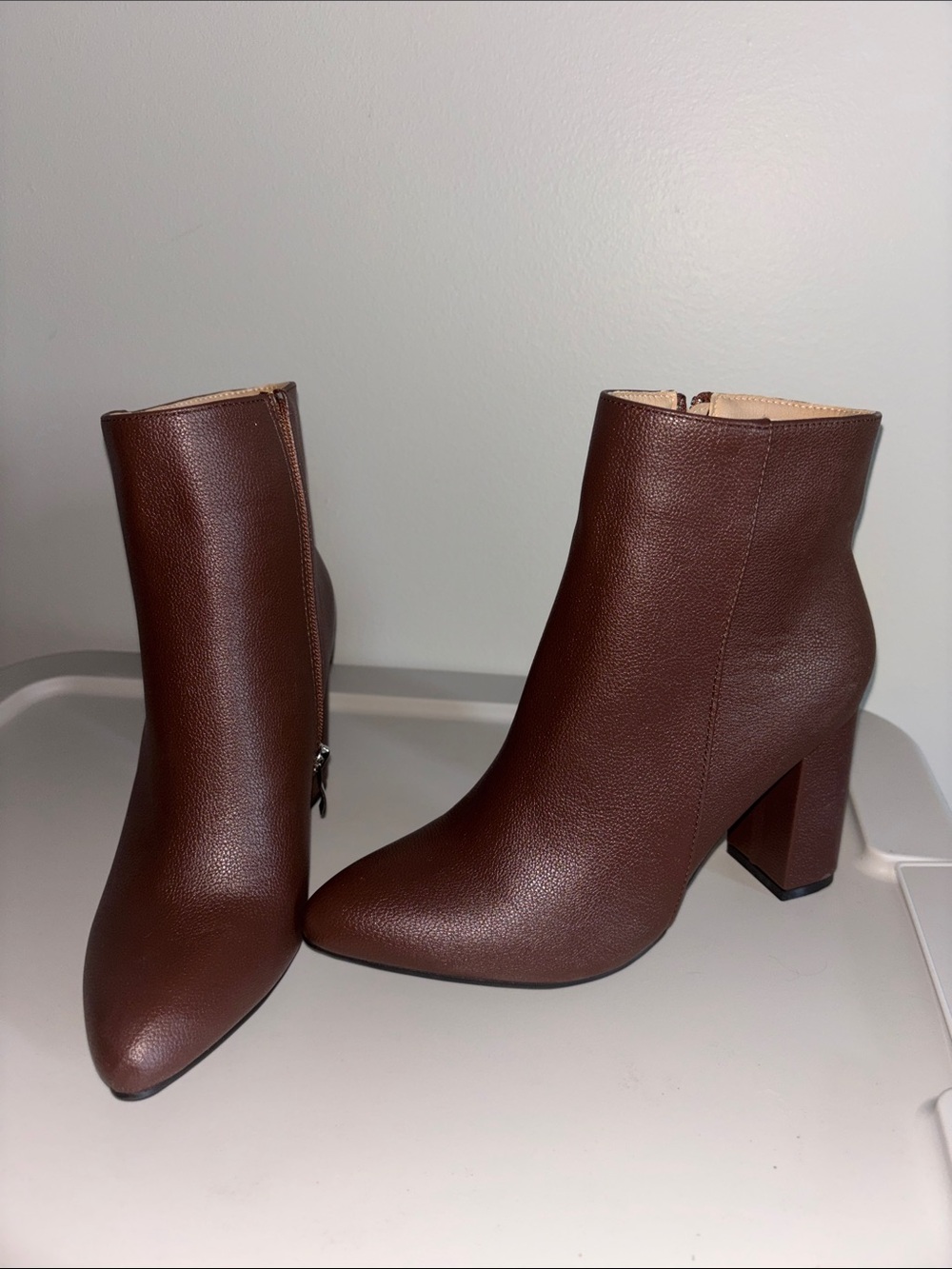 Women's Brown Pointed-Toe Block Heel Ankle Boots